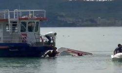 Elazığ'da deniz bisikleti devrildi: 2 kişi kurtarıldı