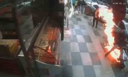 Elazığ'da marşa bastığı anda motoru alev aldı: O anlar kamerada