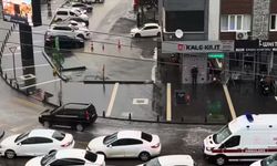 Gaziantep'te kitlenen trafiği otobüs şoförü açtı