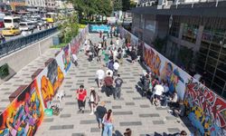 Gaziosmanpaşa'da 'Sokak Stili Graffiti Festivali' renkli görüntülere sahne oldu