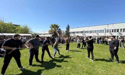 Geleneksel tomurcuk şenliğinde öğrenciler doyasıya eğlendi