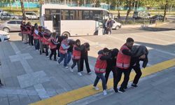 Güzellik merkezlerine çektikleri vatandaşları dolandıran çeteye operasyon: 12 tutuklama