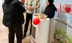 Hastanede vatandaşlar cilt kanseri konusunda bilgilendirildi
