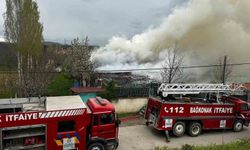 Isparta'da iki katlı ev, çıkan yangında zarar gördü