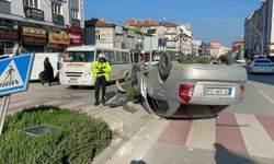 Karaman'da takla atan otomobil sürücüsü yaralandı