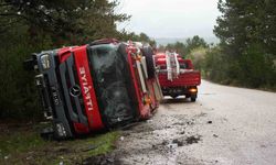 Kastamonu'da yangın ihbarına giden itfaiye aracı kaza yaptı: 3 yaralı
