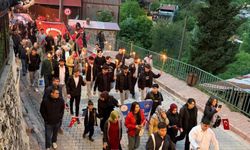 Kemaliye'de 19 Mayıs coşkusu fener alayıyla yaşandı