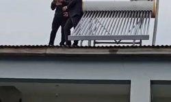 Köy ziyaretinde dikkat çeken anlar: Çatıda başlayan sohbet üyelikle sonuçlandı