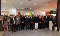 Küçükçekmece'de 'Kendi Gölgemde' sergisi açıldı