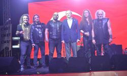 Kurtalan Ekspres Ayvalık Gastrofest'te nostalji rüzgârı estirdi