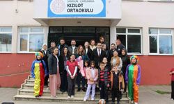 MYO'nun Bir Kitap Bir Gülümseme kampanyası kalplere dokundu