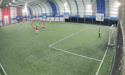 Ölüm halı sahada futbol oynarken yakaladı