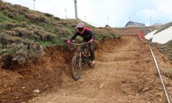 Palandöken'de Downhill Türkiye Şampiyonası heyecanı