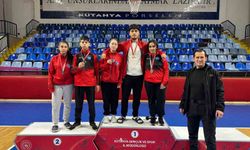 Pazarlar Spor Lisesinden tarihi rekor