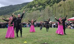Posof'ta 19 Mayıs coşkusu: Gençlerin gösterileri nefes kesti