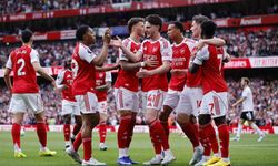 Premier Lig'de 22 yıl aradan sonra şampiyon Arsenal