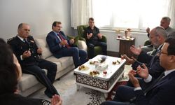 Salihli Kaymakamı Güldoğan'dan şehit ailesine bayram ziyareti