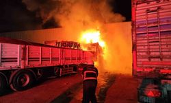 Şanlıurfa'da tır garajında korkutan yangın