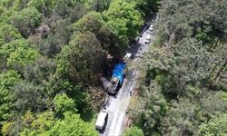 Sarıyer'de İETT otobüsü alev topuna döndü, kullanılamaz hale gelen araç havadan görüntülendi
