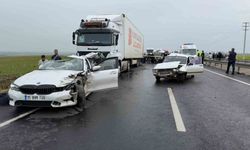 Siverek'te zincirleme trafik kazası: 2 ölü, 2 yaralı