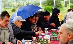 Tavşanlı'da yağmura rağmen Hıdırellez coşkusu yaşandı