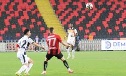 Trendyol Süper Lig: Gaziantep FK: 0 - Başakşehir: 2 (İlk yarı)