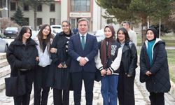 Vali Aydoğdu'dan gençlere umut dolu mesaj