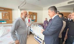 Vali Yılmaz'dan sağlık çalışanı ve hastalara bayram ziyareti