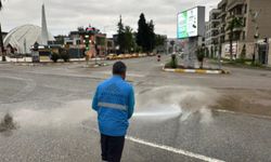 Yağış sonrası temizlik çalışmaları başladı
