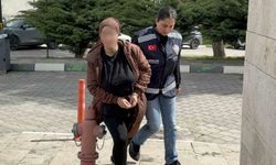 Yeğeninin altınlarını çalıp kendine otomobil alan teyze tutuklandı