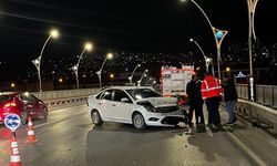Yolda gördükleri kazaya anında müdahale eden A Takımı ikinci felaketi önledi