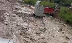Yozgat'ta sel sonrası yollar temizlendi