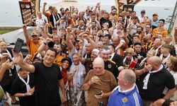 Acun Ilıcalı, Hull City taraftarlarıyla Antalya'da buluştu