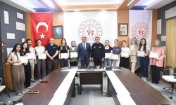 AFAD gönüllüsü öğrenciler ilk yardım belgelerini aldı