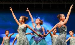 Aliağalılar sanat ve dansın büyüsünde buluştu