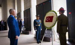 Bakan Fidan, Kore Savaşı Anıtı'nı ziyaret etti