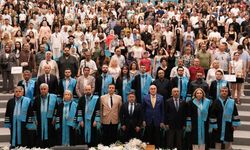 Balıkesir MYO'da mezuniyet töreni düzenlendi