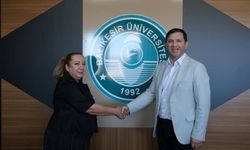 Balıkesir Tıp Fakültesinde Tülin Akarsu Ayazoğlu dekan oldu