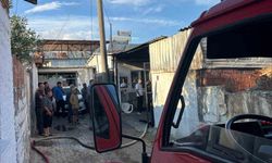 Balıkesir'de depoda korkutan yangın