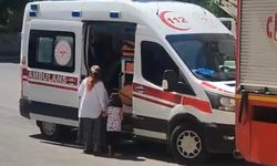 Batman'da ev yangınında 2 kişi dumandan etkilendi