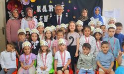 Bayburt'ta Kur'an kursu öğrencileri karne sevinci yaşadı