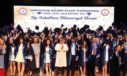 BEUN'da genç doktorlar meslek hayatına uğurlandı