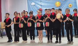 Cumhuriyet İlkokulu öğrencilerinden sanat dolu gösteri