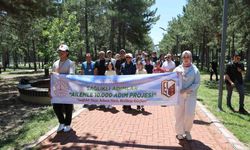 Elazığ'da çocuklar ve gençler, aileleriyle birlikte yürüdü