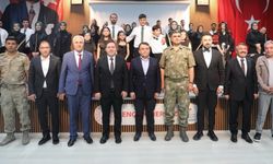 Eleşkirt'te gençlik konseri ve el sanatları sergisi düzenlendi