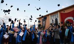 Emet MYO'da mezuniyet coşkusu