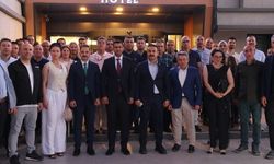 Erzincan Adliyesi'nde tayini çıkan başsavcı ve savcılara veda