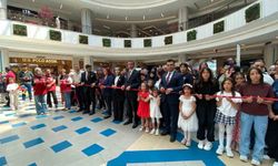 Erzurum'da koruyucu aile farkındalık sergisi yoğun ilgi gördü