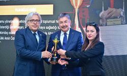 Eskişehir Valisi Yılmaz, 'Yılın Mülki İdare Amiri' seçildi