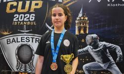 Eskişehirli eskrimciler uluslararası turnuvaya damga vurdu